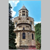 Saint-Saturnin, photo EmDee, Wikipedia,3.JPG